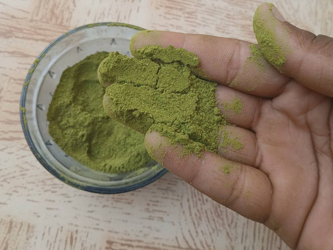 निर्जलित हर्बल (औषधीय) उत्पाद Moringa Leaf Powder