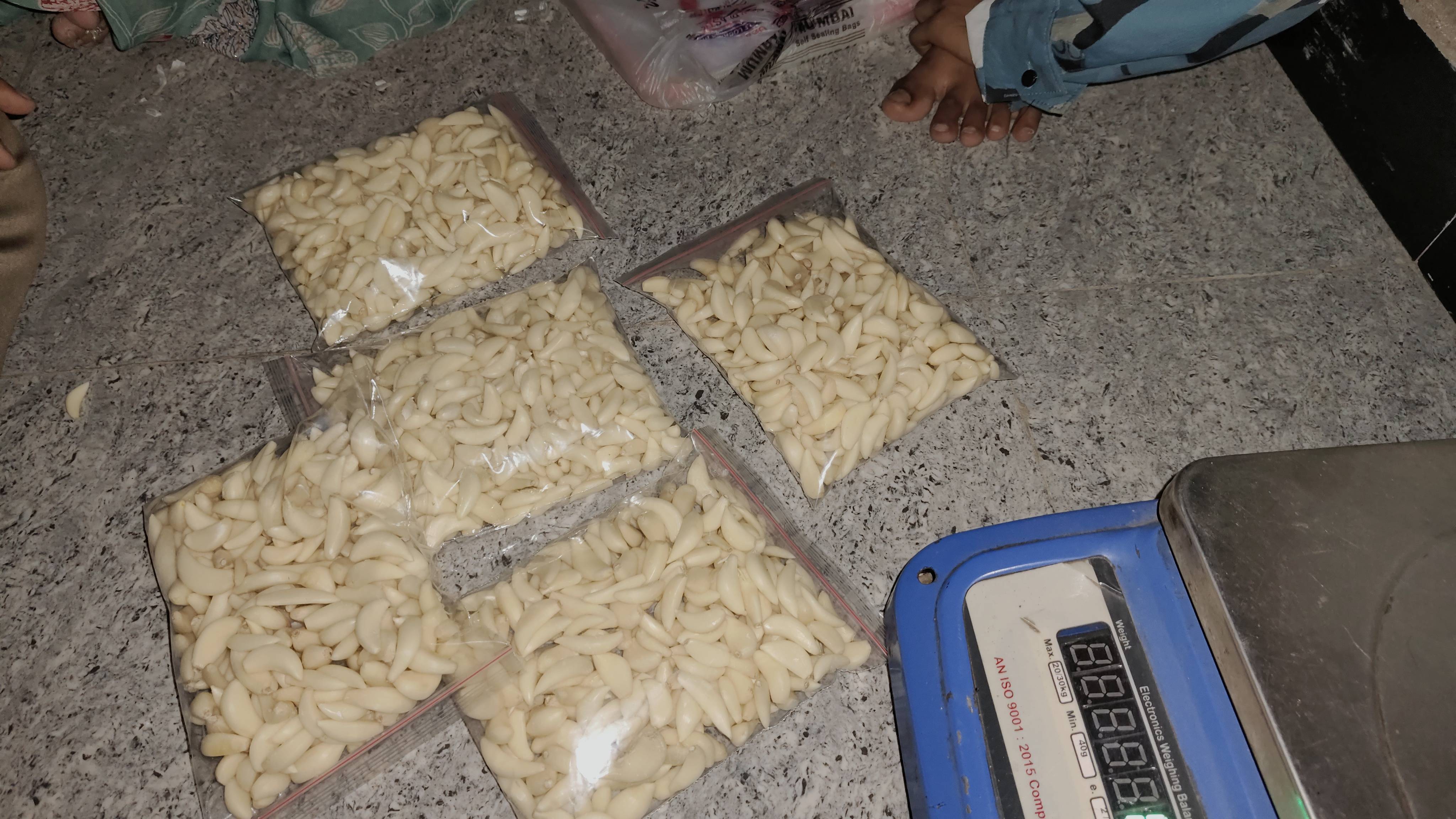 Peeled Garlic विक्रीसाठी, सीहोर, मध्य प्रदेश