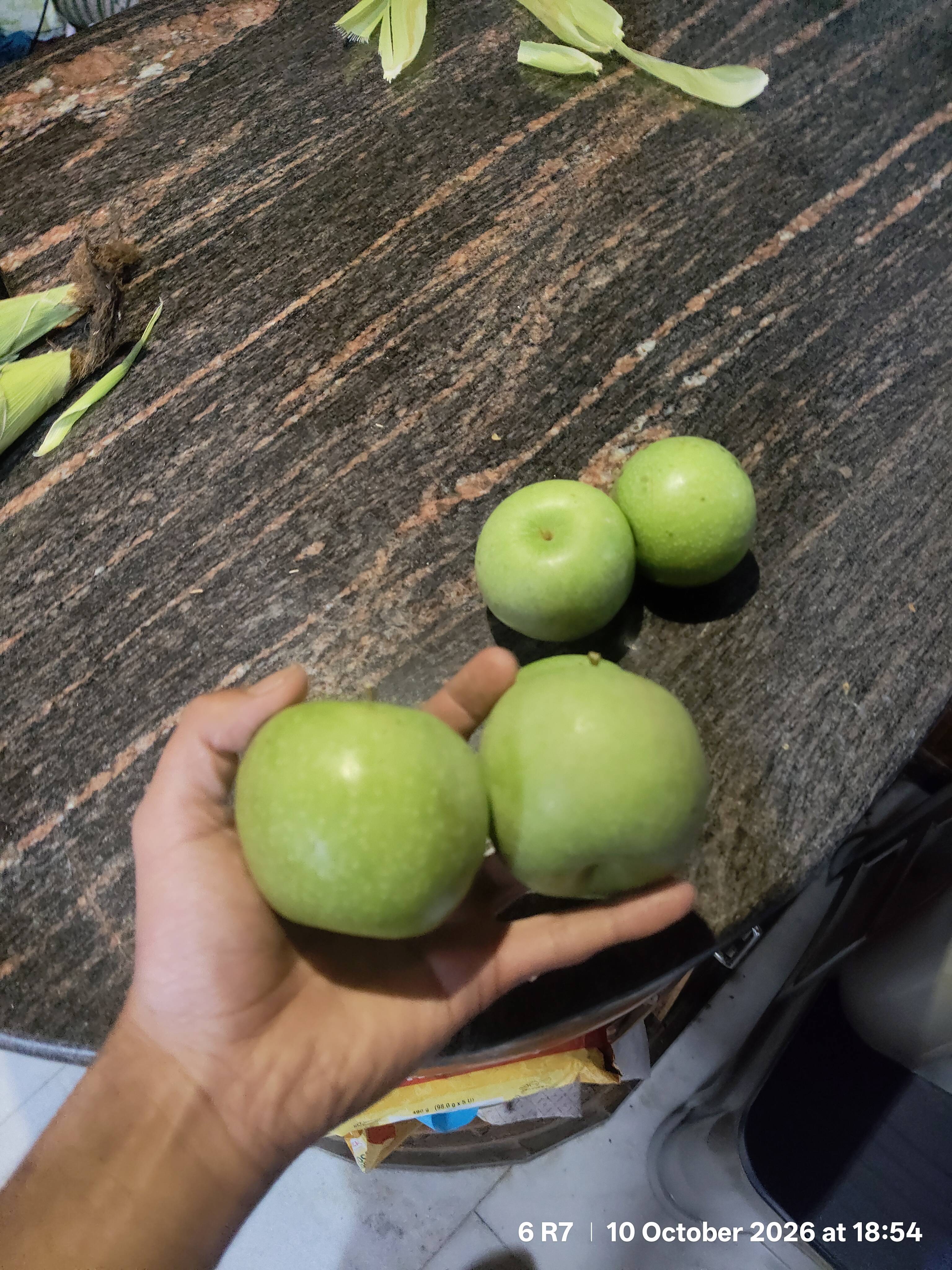 Granny Smith Apple for sale in Shimla, Himachal Pradesh