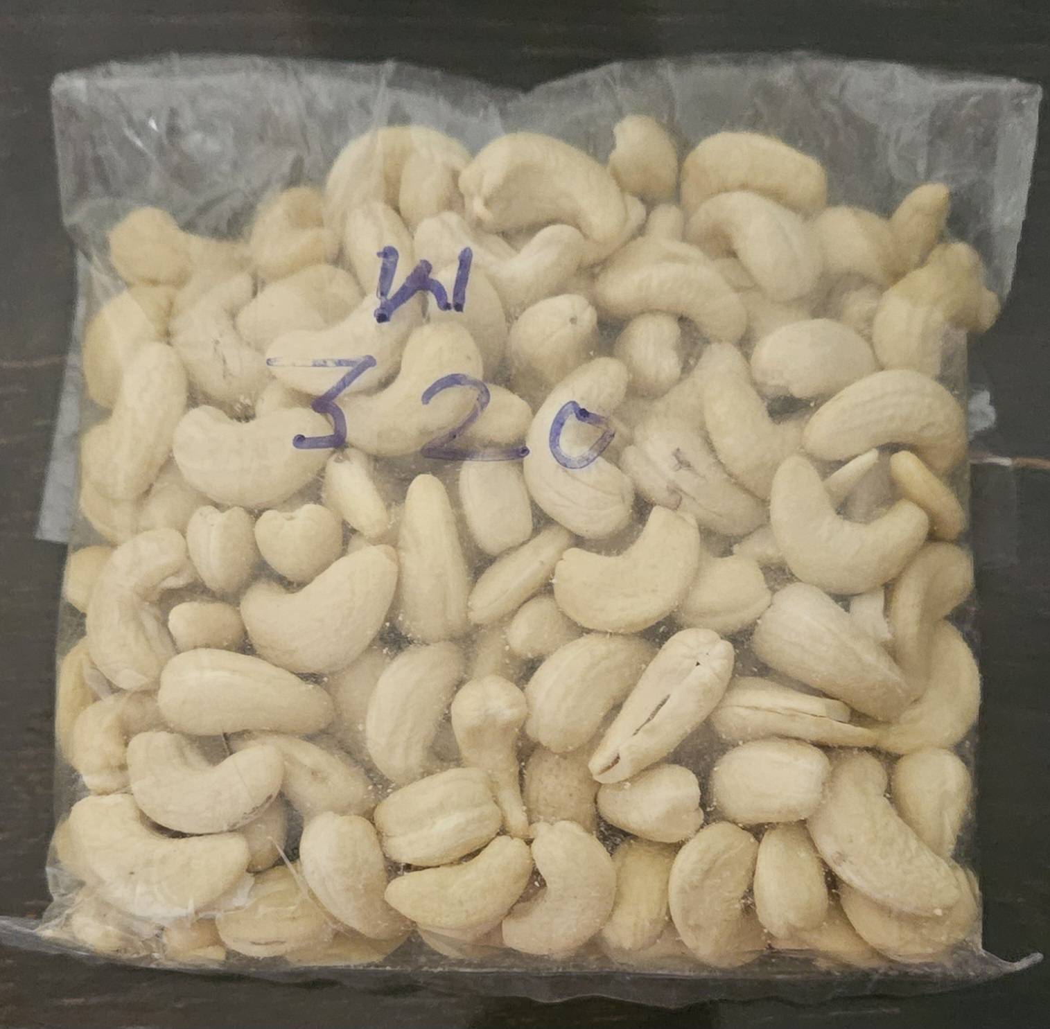 Cashew W320 Cashew